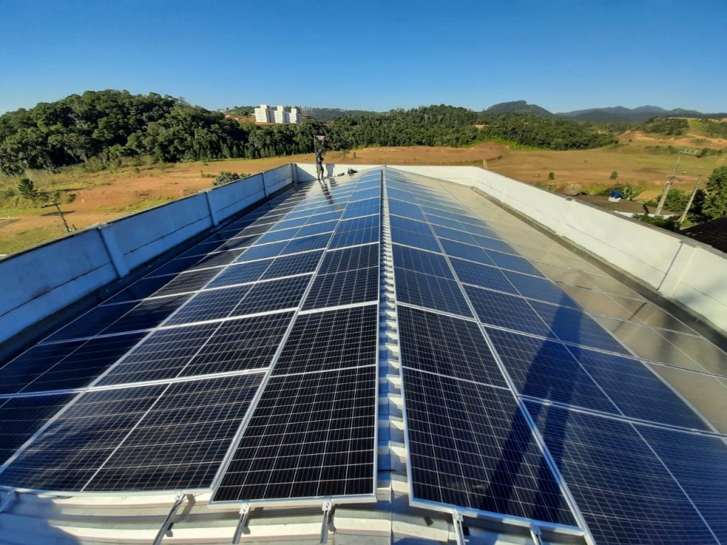 Instalação de energia solar em Brusque